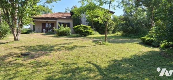 VIC-FEZENSAC, villa de construction traditionnelle  de 145m² + garage et sous-sol sur terrain de 17