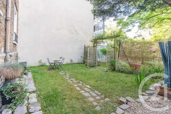 Appartement F2 à vendre  2 pièces - 32 m 2   ST MAUR DES FOSSES  - 94