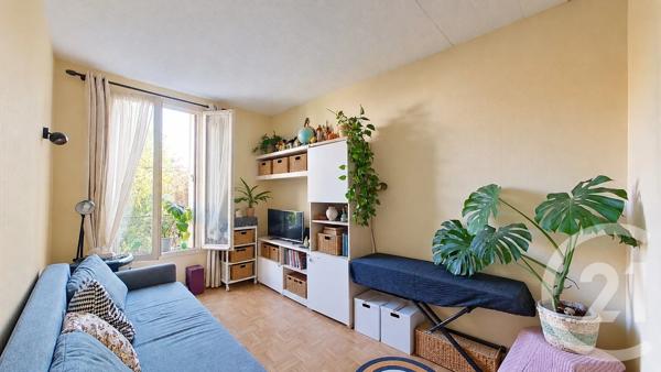 Appartement F2 à vendre  2 pièces - 32 m 2   ST MAUR DES FOSSES  - 94