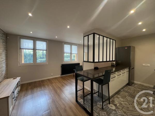 Appartement F2 à vendre  2 pièces - 32 m 2   ST MAUR DES FOSSES  - 94