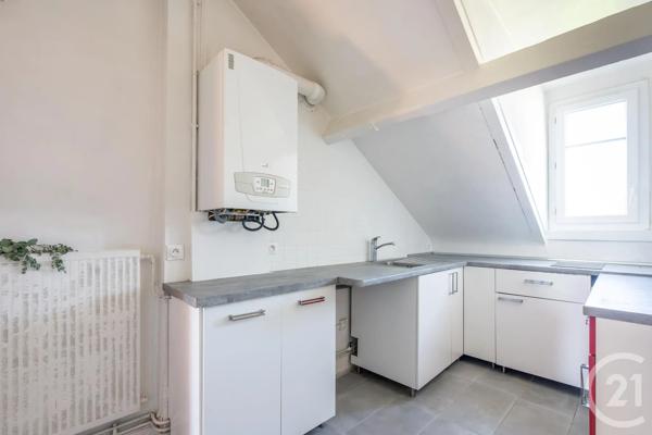 Appartement F2 à vendre  2 pièces - 32 m 2   ST MAUR DES FOSSES  - 94