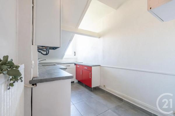 Appartement F2 à vendre  2 pièces - 32 m 2   ST MAUR DES FOSSES  - 94