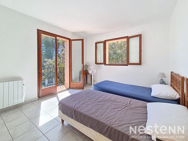 Maison 6 pièces de 134 m², secteur calanque à Cavalaire Sur Mer