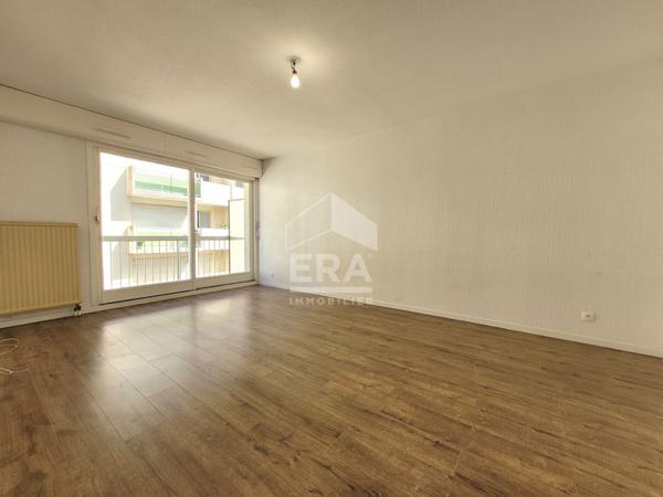 LOCATION - PAU - T2 de 45 m² avec balcon et cave