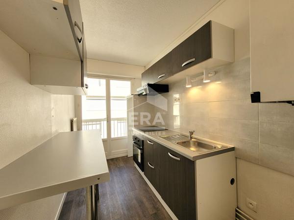 LOCATION - PAU - T2 de 45 m² avec balcon et cave