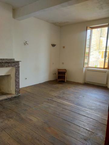 Maison de coeur de village