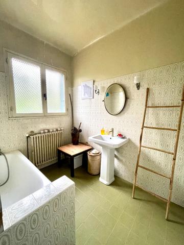 Maison 8 pièces 298.66 m2