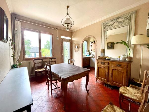 Maison 8 pièces 298.66 m2