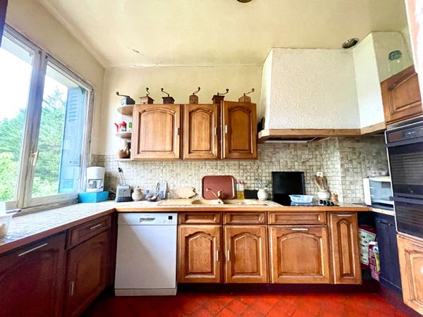 Maison 8 pièces 298.66 m2