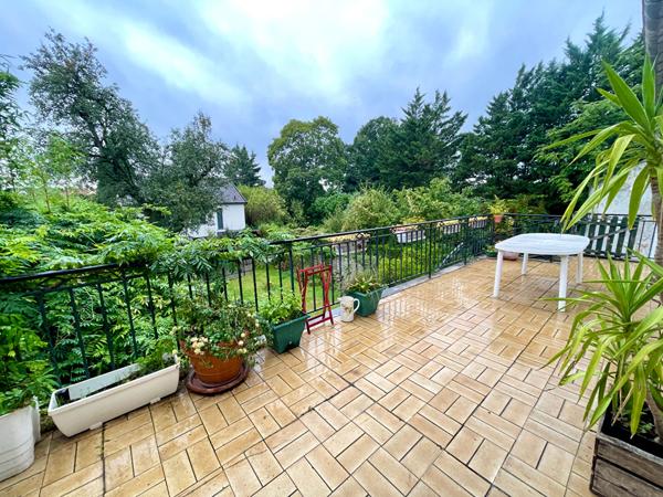 Maison 8 pièces 298.66 m2