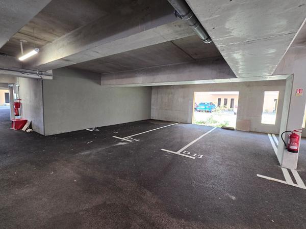 APPARTEMENT T3 NEUF -DERNIER ETAGE - RESIDENCE SECURISEE - 2 PLACES DE PARKING - ASCENSEUR - BALCON