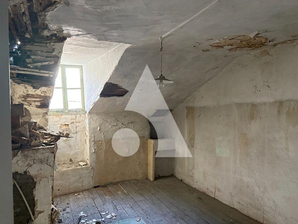 Immeuble 7 pièces 90.84 m2