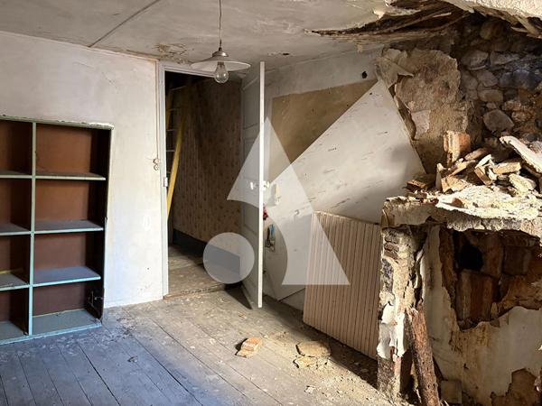 Immeuble 7 pièces 90.84 m2
