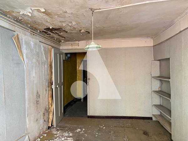 Immeuble 7 pièces 90.84 m2