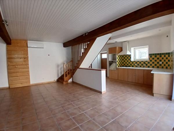 Charmante maison lumineuse de 98 m² avec briques apparentes