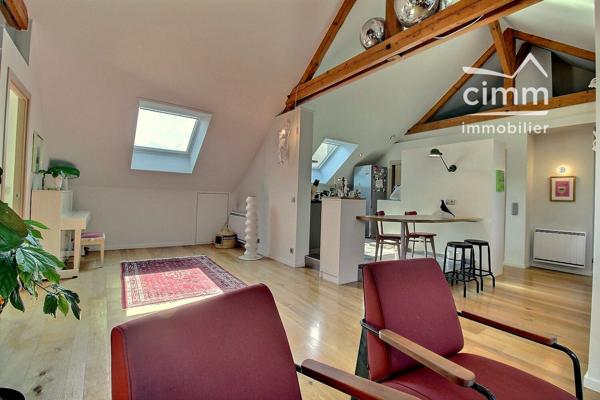 A VENDRE SALLANCHES (74700) APPARTEMENT T4 + MEZZANINE