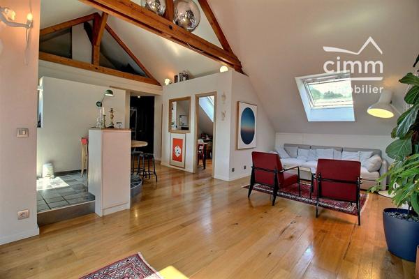 A VENDRE SALLANCHES (74700) APPARTEMENT T4 + MEZZANINE