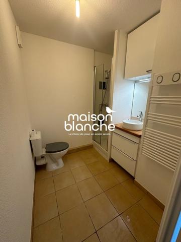 APPARTEMENT REZ-DE-CHAUSSEE