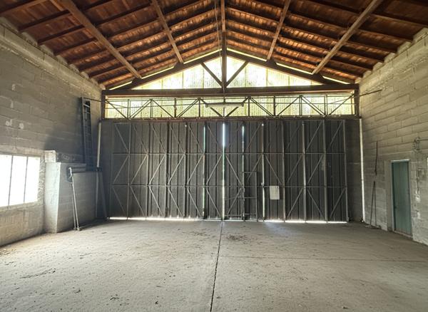 Maison 6 pièces à vendre à Tarnos - 142 m² avec grand hangar et garage