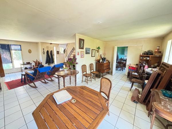 BEAU POTENTIEL DE 130 M² HABITABLE