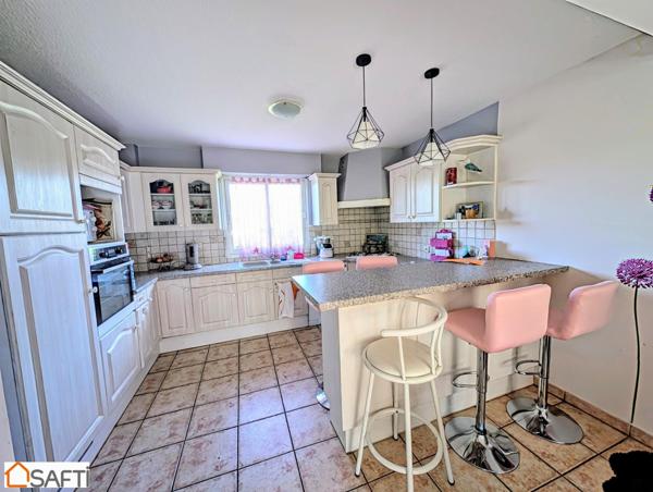 Proche des plages, 4 chambres+1 bureau dont 1 au rez de chaussée