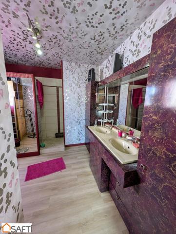 Proche des plages, 4 chambres+1 bureau dont 1 au rez de chaussée