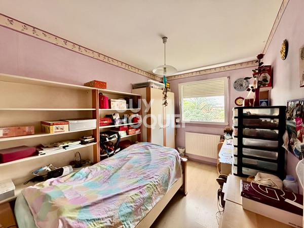 Appartement spacieux de 4 pièces à Bron