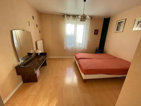 Appartement Le Plessis Trevise 4 pièce(s) 83.48 m2