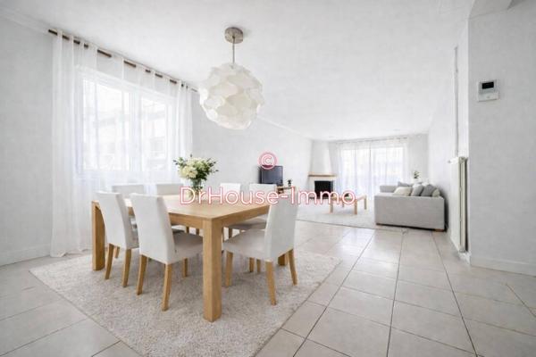 Maison à vendre 4 pièces de 136 m²