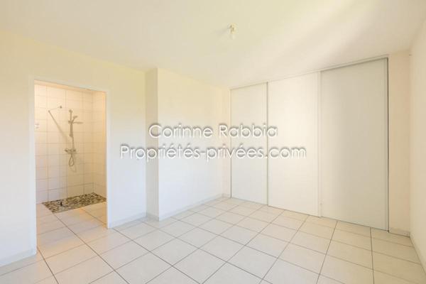 Maison  5 pièce(s) 99 m2 avec garage