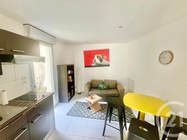 Appartement à vendre  2 pièces - 26,58 m 2   PAU  - 64
