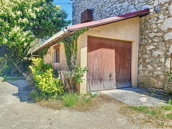 Charmant appartement 2 pièces de 61m² avec jardin - Calme et sérénité à Mouxy