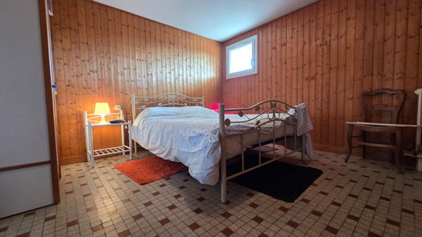 Maison 3 chambres + bureau avec Atelier . Notre-Dame-de-Riez