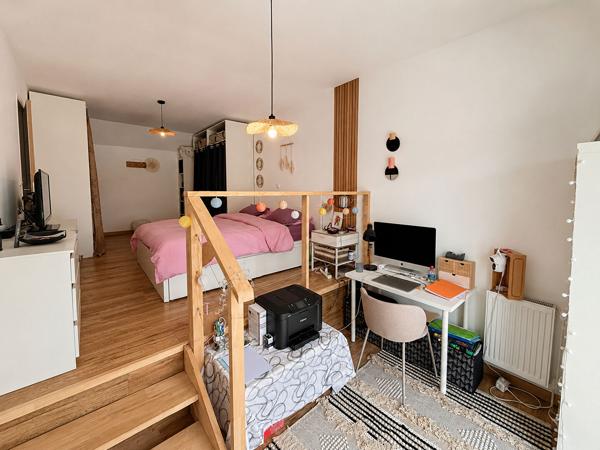 Maison Coueron 8 pièces, 6 chambres, 220 m2 en impasse