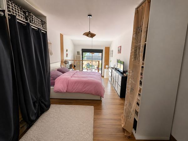 Maison Coueron 8 pièces, 6 chambres, 220 m2 en impasse