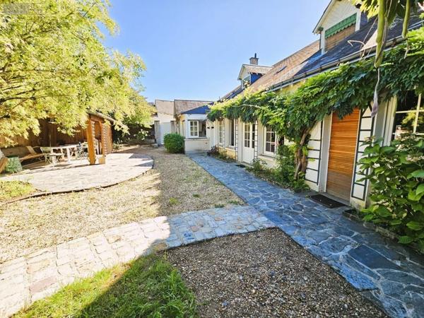 Maison à vendre à Vouvray dans l'Indre-et-Loire (37210), ref : 013/1473   
VOUVRAY