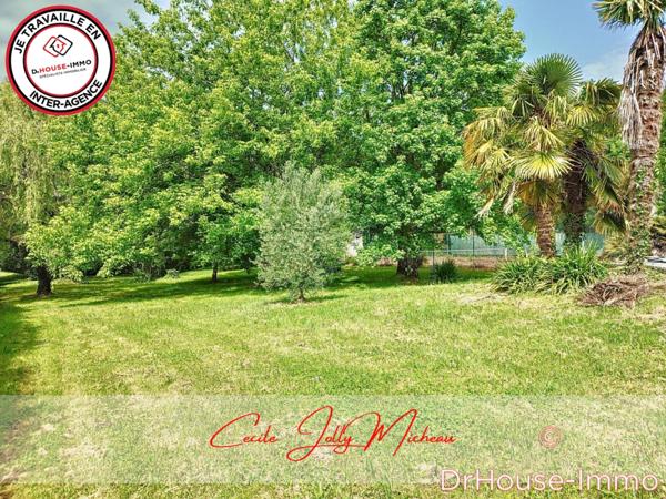 Maison à vendre 8 pièces de 245 m²