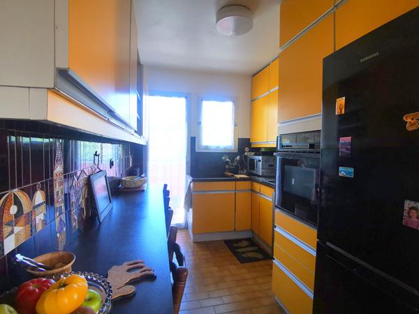 NICE NORD : BEL APPARTEMENT 3/4 PIECES AVEC POSSIBILITE GARAGE