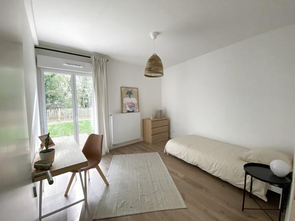 Maison
                                                                                                                                                                                                                                                                                                                        4 pièce(s)                                                                                                                                                                                                          2 chambre(s)                                                                                                                                                                                                          82  m²