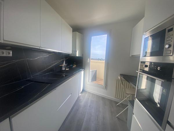 Appartement Evry Courcouronnes 3 pièce(s) 64.03 m2