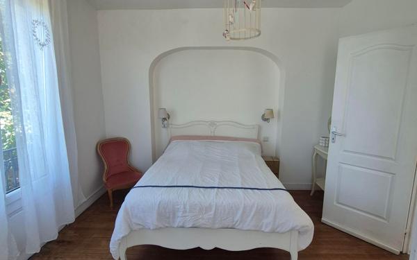 Maison à vendre    5 pièces •  Rosny-sous-Bois