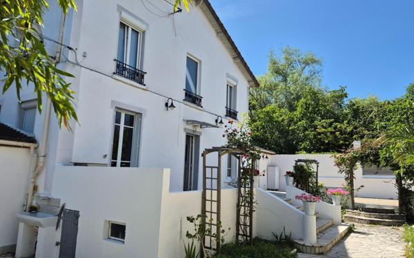 Maison à vendre    5 pièces •  Rosny-sous-Bois