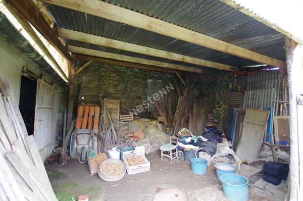 Maison à rénover ou bâtiment de stockage sur la commune de la Chaussaire