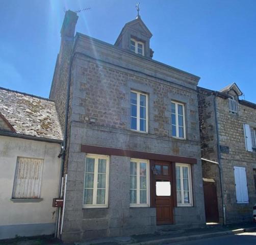 Maison entre Lassay les Châteaux et Domfront