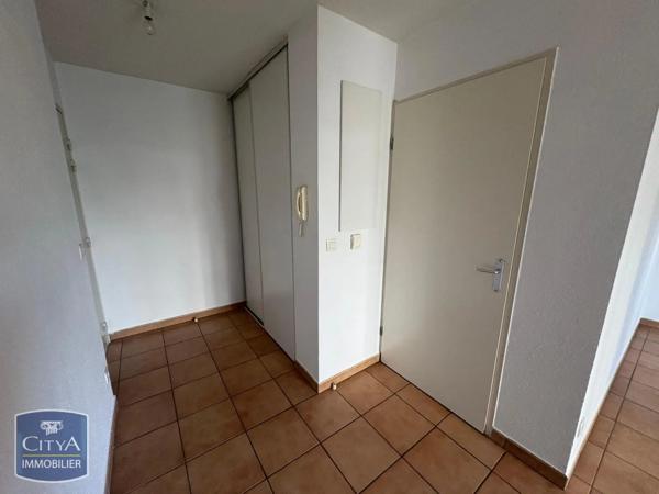 Appartement à louer 2 pièces 48m² Nîmes (30000)