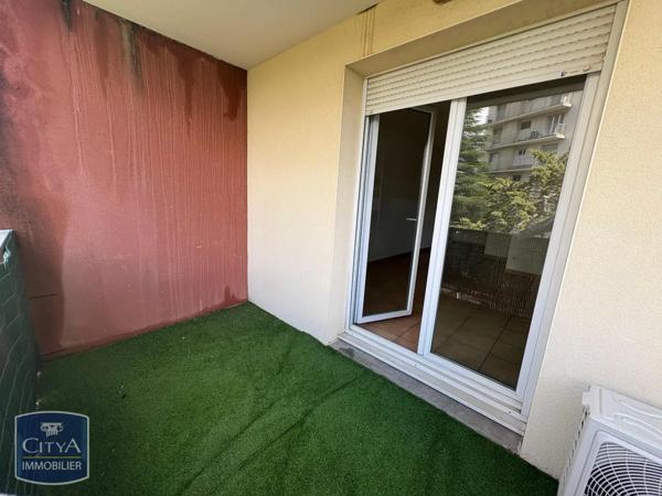 Appartement à louer 2 pièces 48m² Nîmes (30000)
