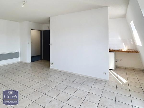 Appartement à vendre 2 pièces 45m² Saint-Quentin (02100)