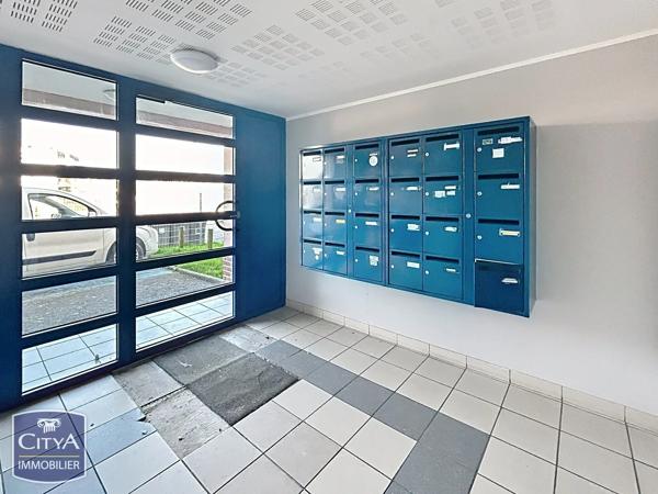 Appartement à vendre 2 pièces 45m² Saint-Quentin (02100)
