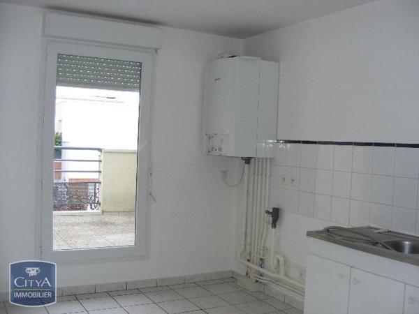 Appartement à louer 4 pièces 97.69m²