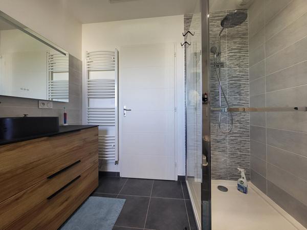 Maison contemporaine de 2020 - 132 m²